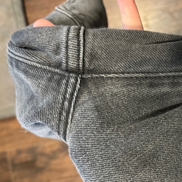 L’Agence Grey Audrina Destructed-Knee Crop Straight-Leg Jeans 27 - Picture 10 of 11